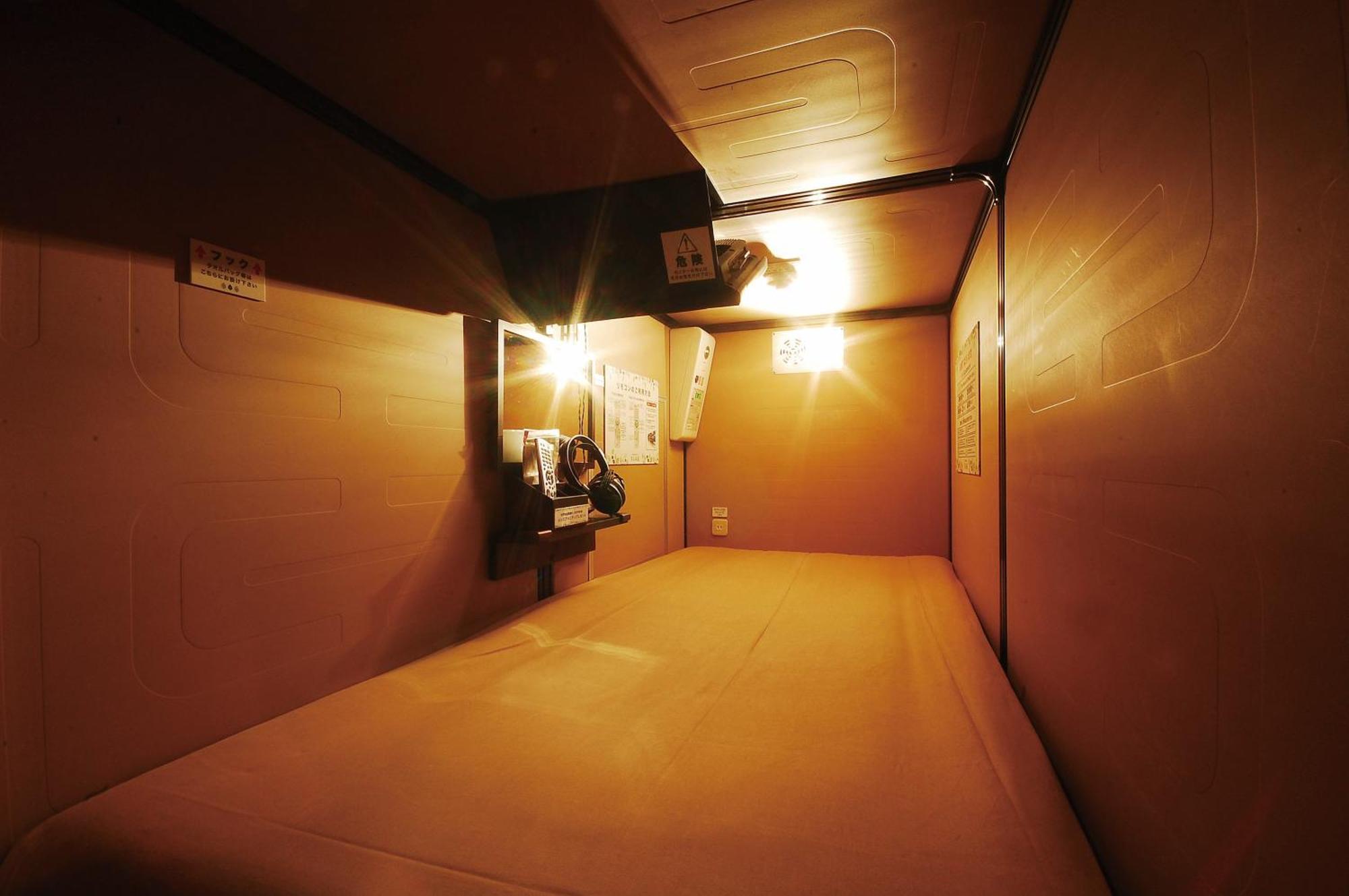Anshin Oyado Ginza Shinbashi Station-For Men طوكيو المظهر الخارجي الصورة